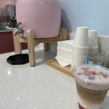 Re Bakesic - Strawberry Latte - Bakeries Near Me - Alhambra, California Re Bakesic - Strawberry Latte - Bakeries Near Me - Alhambra, California