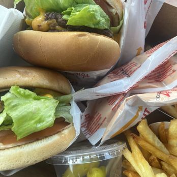 In-N-Out Burger - Burgers Near Me - West Covina, California In-N-Out Burger - Burgers Near Me - West Covina, California