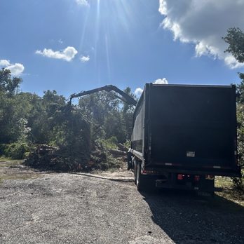Kats Tree Service - Grapple Truck/Debris Hauling Services in Fruitland Park, FL - Tree Services Near Me - Lady Lake, Florida Kats Tree Service - Grapple Truck/Debris Hauling Services in Fruitland Park, FL - Tree Services Near Me - Lady Lake, Florida