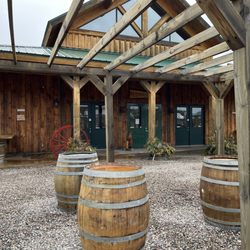 Jabulani Vineyard & Winery - Back entrance from outdoor seating area.