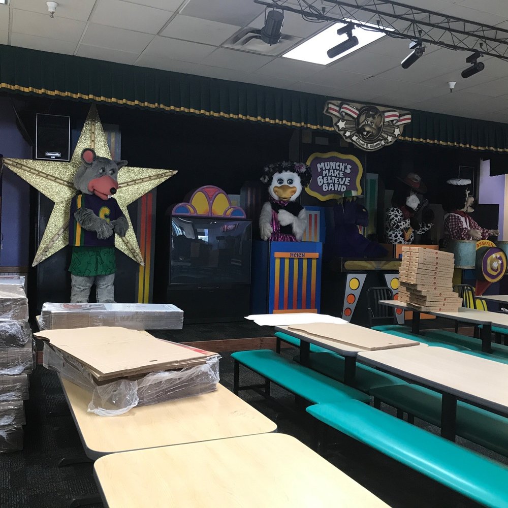 Chuck E. Cheese - Pizza Near Me - Norwalk, California
