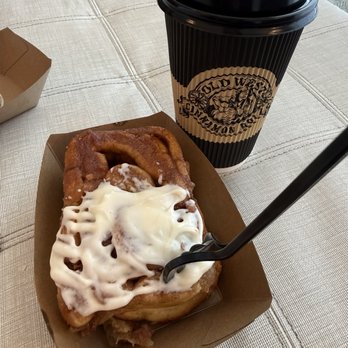 Old West Cinnamon Rolls - Bakeries Near Me - Pismo Beach, California Old West Cinnamon Rolls - Bakeries Near Me - Pismo Beach, California