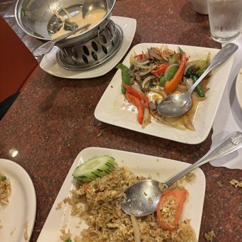 Little Siam Restaurant - Thai Near Me - West Hills, California Little Siam Restaurant - Thai Near Me - West Hills, California