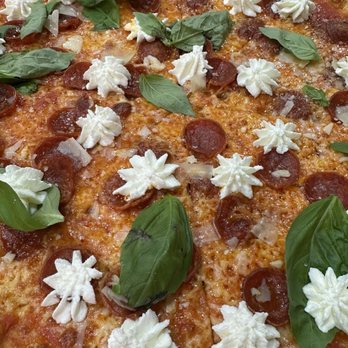 Zazas Pizzeria - HOT HONEY PEPPERONI PIE - Pizza Near Me - Chicago, Illinois Zazas Pizzeria - HOT HONEY PEPPERONI PIE - Pizza Near Me - Chicago, Illinois