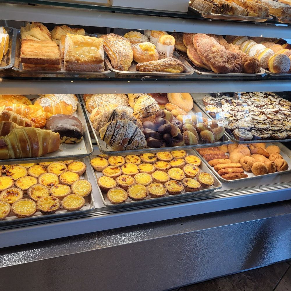 Seara Bakery & Pastry - a variety of baked goods - Coffee & Tea Near Me - Vaughan, Ontario Seara Bakery & Pastry - a variety of baked goods - Coffee & Tea Near Me - Vaughan, Ontario