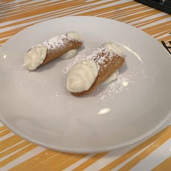 Pasta Eater - Complementary Cannoli siciliani - Italian Near Me - New York, New York Pasta Eater - Complementary Cannoli siciliani - Italian Near Me - New York, New York