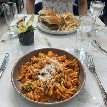 The Ellwood - Breakfast & Brunch Near Me - Goleta, California The Ellwood - Breakfast & Brunch Near Me - Goleta, California