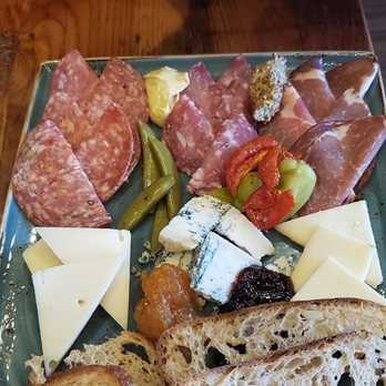 The Vesper - Cocktail Bars Near Me - Campbell, California