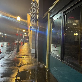 XOXO COCKTAIL LOUNGE - Updated August 2025 - 17 Photos - 314 N College St, Charlotte, North ...