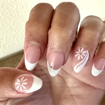 Famous Nails and Spa - Nail Salons Near Me - Lompoc, California