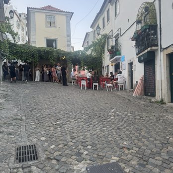 Lisboa Tu & Eu - Portuguese Near Me - Lisbon, 11