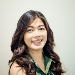Sharon H Hou, LMFT