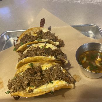 Cesar's Killer Margaritas - Broadway - Barria tacos - Mexican Near Me - Chicago, Illinois Cesar's Killer Margaritas - Broadway - Barria tacos - Mexican Near Me - Chicago, Illinois