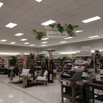 Target - Garden Shop - Department Stores Near Me - Charlotte, North Carolina
