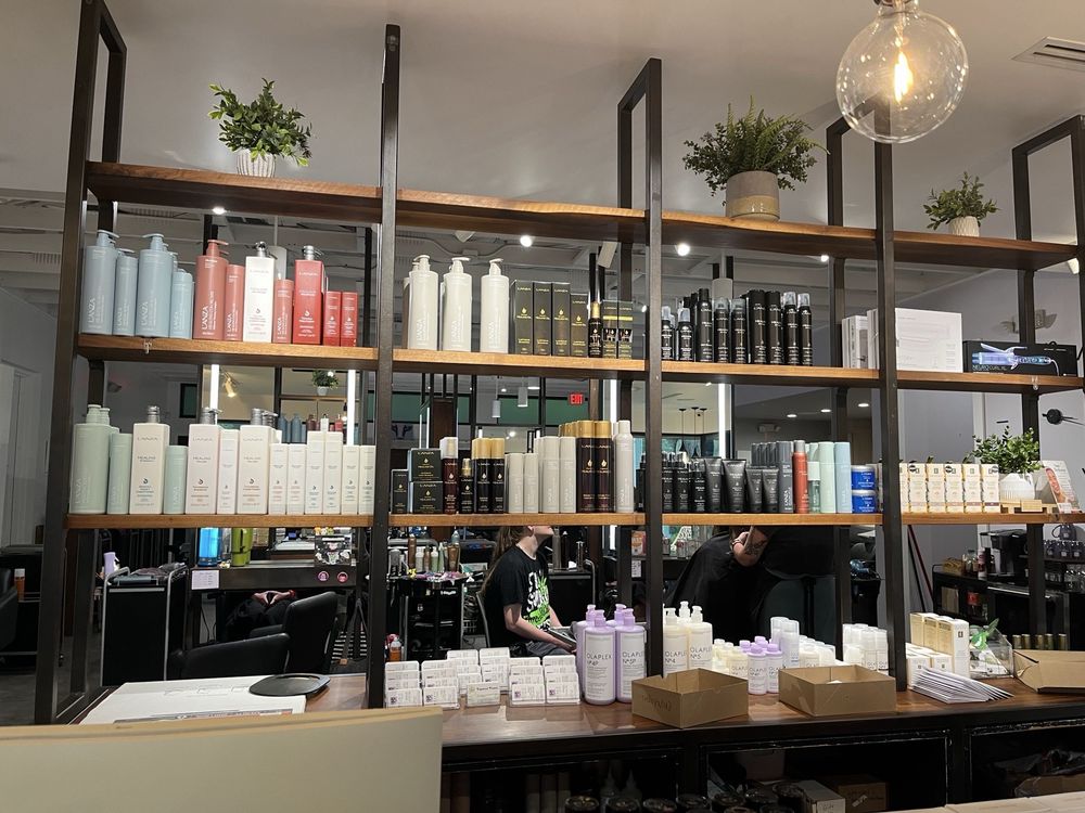 Mosaic Hair Studio & Blowout Bar Image
