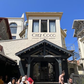 Chez Coco - Outside - Pizza Near Me - Biarritz, 64