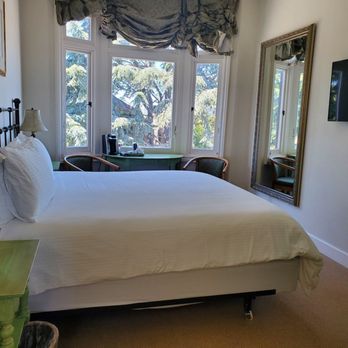 Hotel Sausalito - Room - Hotels Near Me - Sausalito, California
