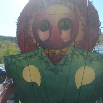 Flatwoods Monster Chairs Location E - Local Flavor Near Me - Gassaway, West Virginia Flatwoods Monster Chairs Location E - Local Flavor Near Me - Gassaway, West Virginia