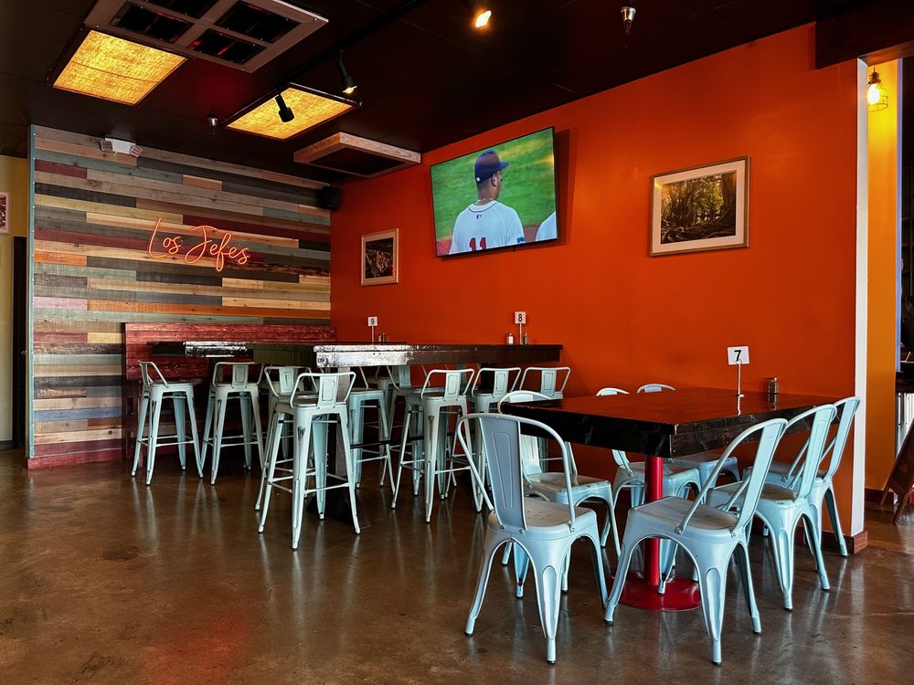 Los Jefes Taqueria
