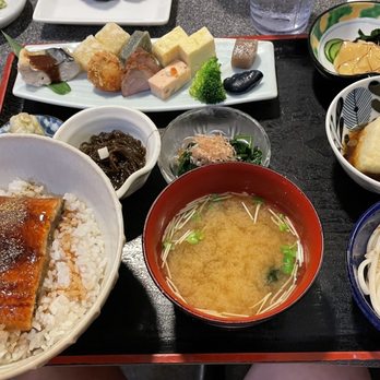 Yohei Sushi Restaurant - Unagi Zen - Sushi Bars Near Me - Honolulu, Hawaii Yohei Sushi Restaurant - Unagi Zen - Sushi Bars Near Me - Honolulu, Hawaii