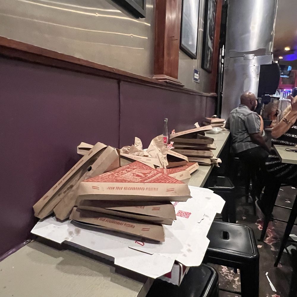 Frank's Pizza - the aftermath of a great night - Pizza Near Me - Houston, Texas
