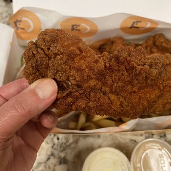 Starbird Chicken - 4 Tender Box Nashville Hot - Chicken Shop Near Me - Walnut Creek, California