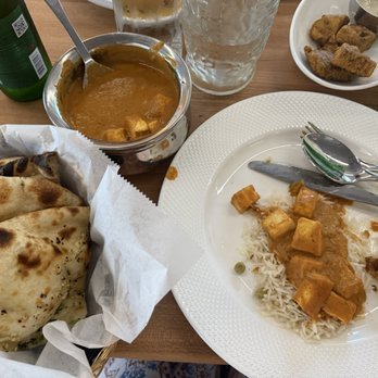 Taj Tandoor - Garlic naan, Fish Pakoda (incredible!), sahi paneer (I think), Dos Equis - Indian Near Me - Indianapolis, Indiana Taj Tandoor - Garlic naan, Fish Pakoda (incredible!), sahi paneer (I think), Dos Equis - Indian Near Me - Indianapolis, Indiana