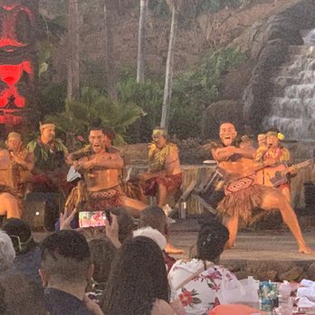 Chief's Luau - Dancers - Performing Arts Near Me - Kapolei, Hawaii Chief's Luau - Dancers - Performing Arts Near Me - Kapolei, Hawaii