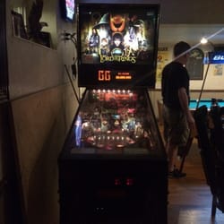 The Warwick Tavern - Pinball