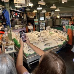 Pike Place Fish Market - Fish Market