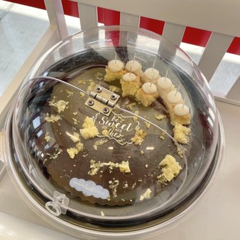 Nothing Bundt Cakes - Bakeries Near Me - Bellevue, Washington