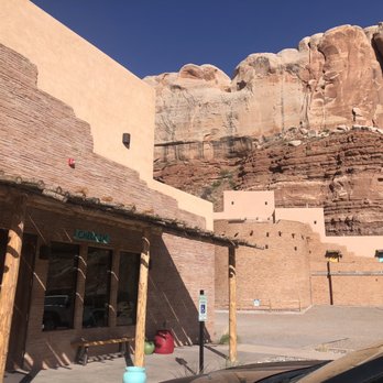 Bluff Dwellings Resort - Resorts Near Me - Bluff, Utah