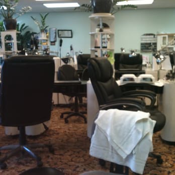 Top Line Nails - Nail Salons Near Me - Warren, Michigan