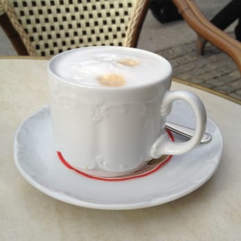 Kaffeehaus Krönner - Small cappuccino - Patisserie/Cake Shop Near Me - Garmisch-Partenkirchen, BY