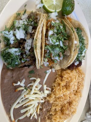 El Rodeo Tacos by null