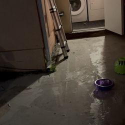 Aqua Finance - A las 3 am se rompió la tubería que hasta hoy 5/29/2026 no han revisado ignorándonos y dañando la propiedad