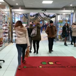 Consorzio Centro Commerciale Cavese - L'ingresso