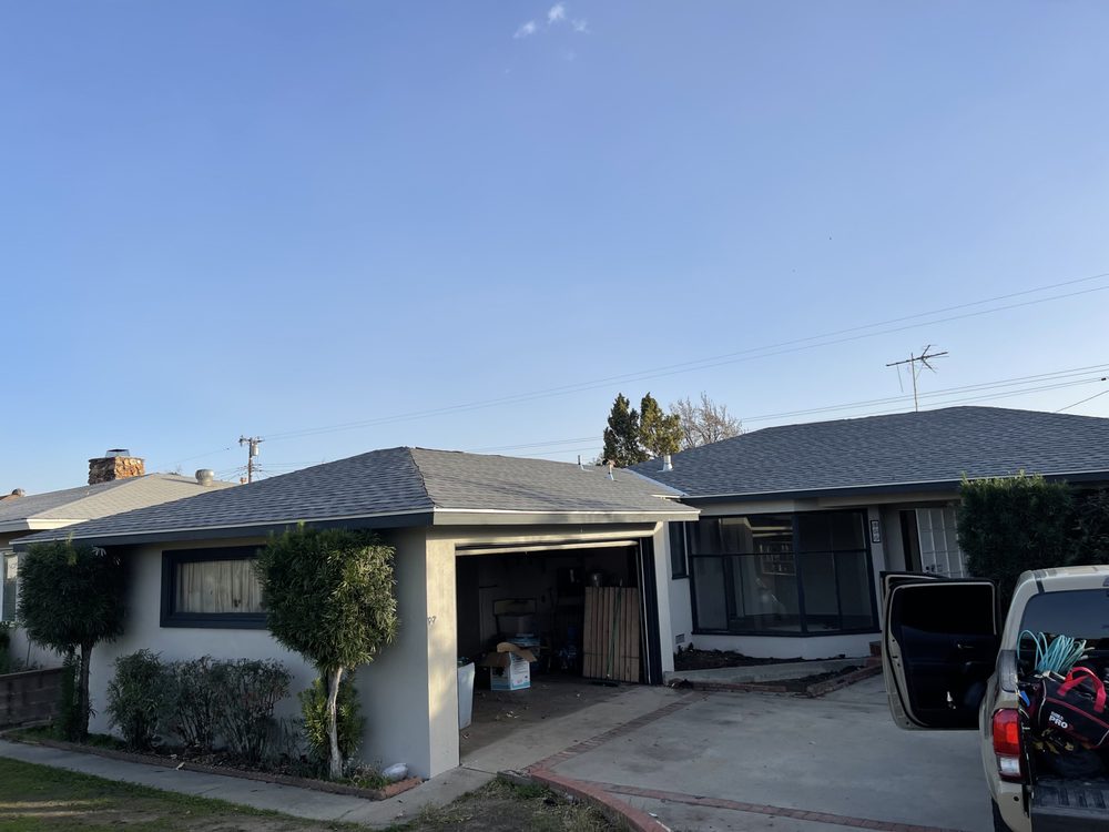 Slide of AJ Roofing & Repair