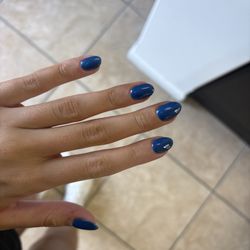 Q Nails - TRINITY!! she is amazing!!!!
