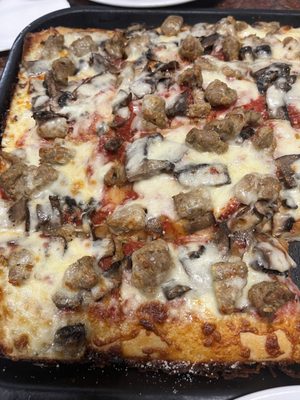 Catanzaro's Pizzeria Cranston by null