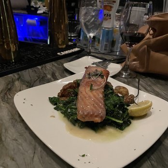 Ecco - Salmon entree - Italian Near Me - Trumbull, Connecticut