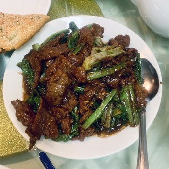 Pauline's Chinese Kitchen - mongolian beef ~ meh - Chinese Near Me - Hacienda Heights, California Pauline's Chinese Kitchen - mongolian beef ~ meh - Chinese Near Me - Hacienda Heights, California