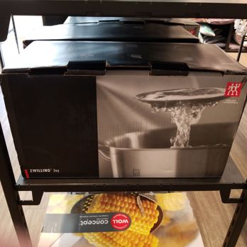 Saks Off 5th - 55 euro on sale - Department Stores Near Me - Dusseldorf, NW