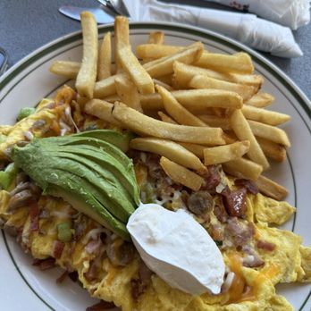Woody's Diner - Omelet - Burgers Near Me - Huntington Beach, California