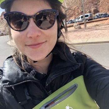 Zion Guru - On a (very fun) ebike with my safety helmet and a water bib - Bike Rentals Near Me - Springdale, Utah Zion Guru - On a (very fun) ebike with my safety helmet and a water bib - Bike Rentals Near Me - Springdale, Utah