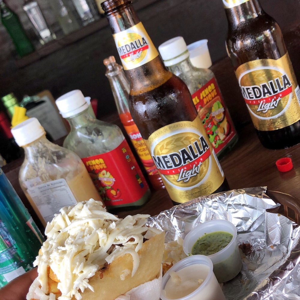 Los Chamos Arepas - Sooo goood!! I'm so full - Venezuelan Near Me - Carolina, Puerto Rico Los Chamos Arepas - Sooo goood!! I'm so full - Venezuelan Near Me - Carolina, Puerto Rico