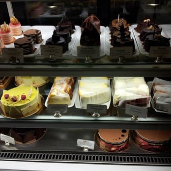 Bread & Roses Bakery Cafe - Cafes Near Me - Toronto, Ontario