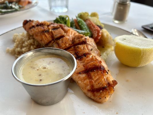 Porta Via Beverly Hills by null