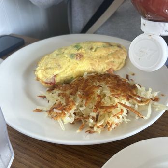 Pancake Café - Omelette 7/10 - Breakfast & Brunch Near Me - Naperville, Illinois Pancake Café - Omelette 7/10 - Breakfast & Brunch Near Me - Naperville, Illinois