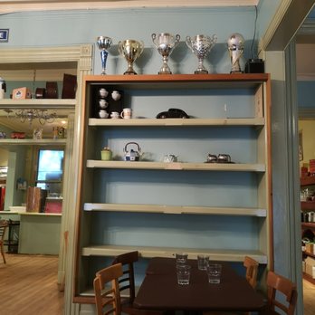 Au Festin de Babette - decor - Breakfast & Brunch Near Me - Montreal, Quebec Au Festin de Babette - decor - Breakfast & Brunch Near Me - Montreal, Quebec